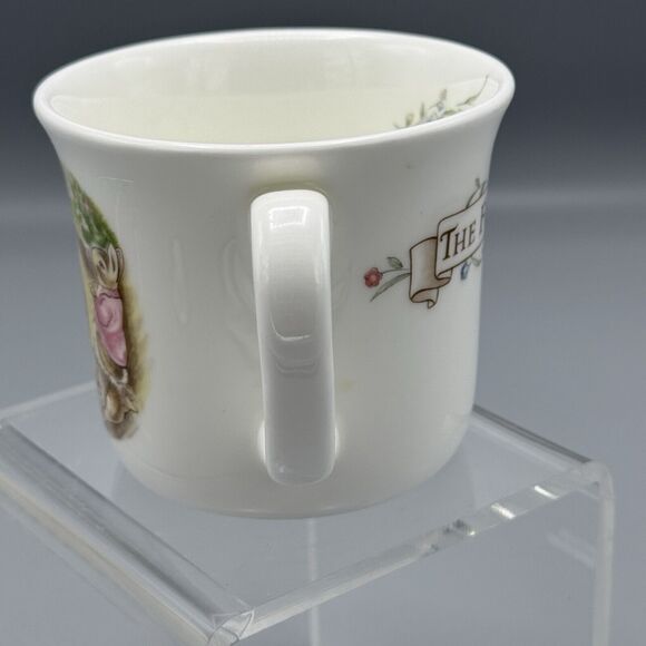 Beatrix Potter The Flopsy Bunnies Mug Cup Royal Albert English Bone China 1986 - Picture 3 of 8